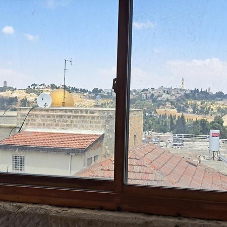 Into Jerusalem Heart Экстерьер фото