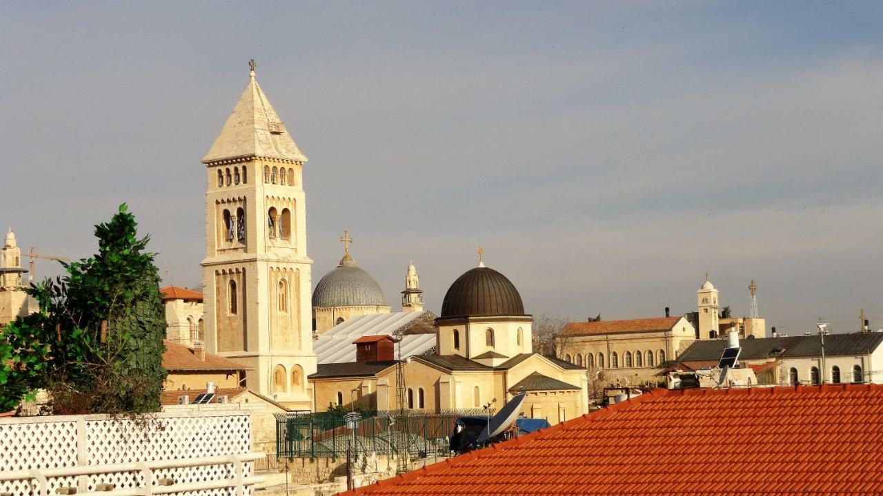 Into Jerusalem Heart Экстерьер фото